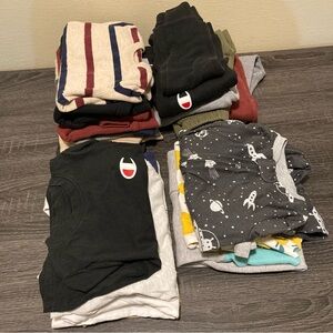 Toddler boy 2T fall/winter lot bundle